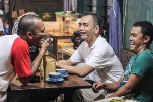 Sihar Sitorus Kunjungi  Kedai Kopi Omerta 